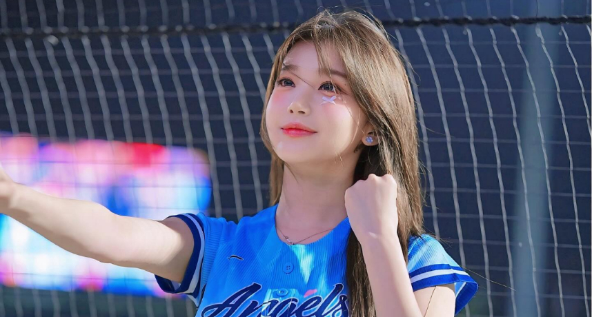 李珠珢開季記者會意外緊張爆哭！中文深情告白粉絲「很開心再次見到大家，我愛你們！」全場融化