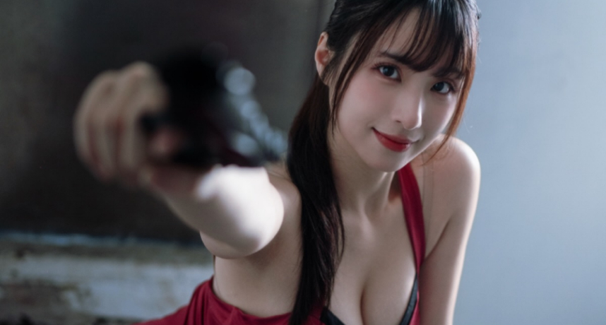 Ｇ級網紅蘋蘋澎澎路跑影片因「上圍太晃」引起爭議！她高EQ回應：我大奶我驕傲，這是父母生給我的禮物！