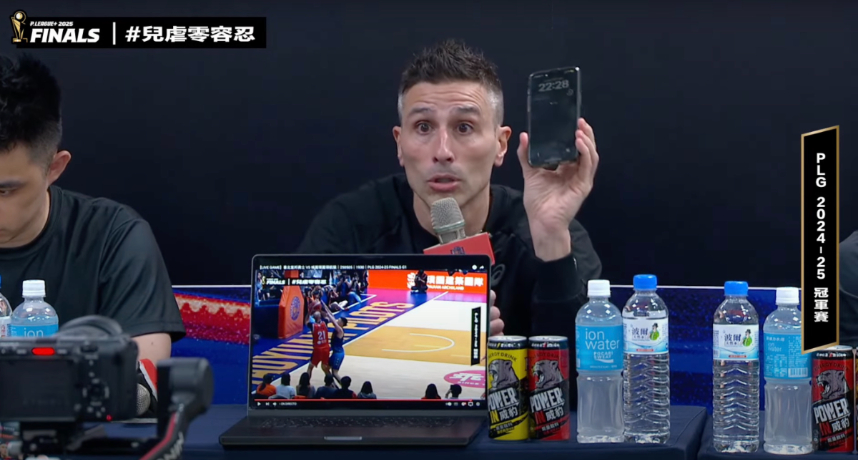 P.league+／領航猿總教練賽後不滿指出關鍵時刻「3誤判有利於富邦」！怒喊：比賽不應該被這樣的細節決定結果