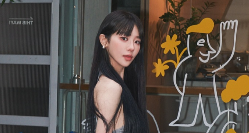 天使臉孔+超兇曲線！美麗妄娜曬灰色背心「凹凸有致」超性感好身材辣照全網沸騰