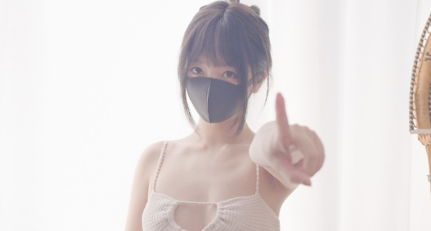 她靠 OnlyFans 4年半狂賺3億1500萬台幣！香港籍成人實況主「玩偶姐姐」親曝驚人收入粉絲全驚呆了