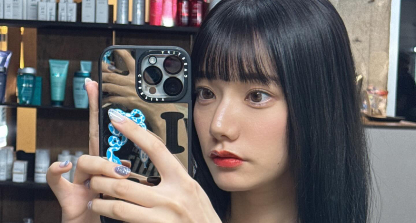 超神顏女優宮下玲奈驚喜換成深藍色髮色造型！超美顏值讓粉絲大讚：這真的美到不可思議！