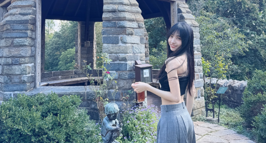 樂天女孩超人氣成員嘎琳驚爆退隊震撼彈！受謠言攻擊讓他心碎決定未來不再續約