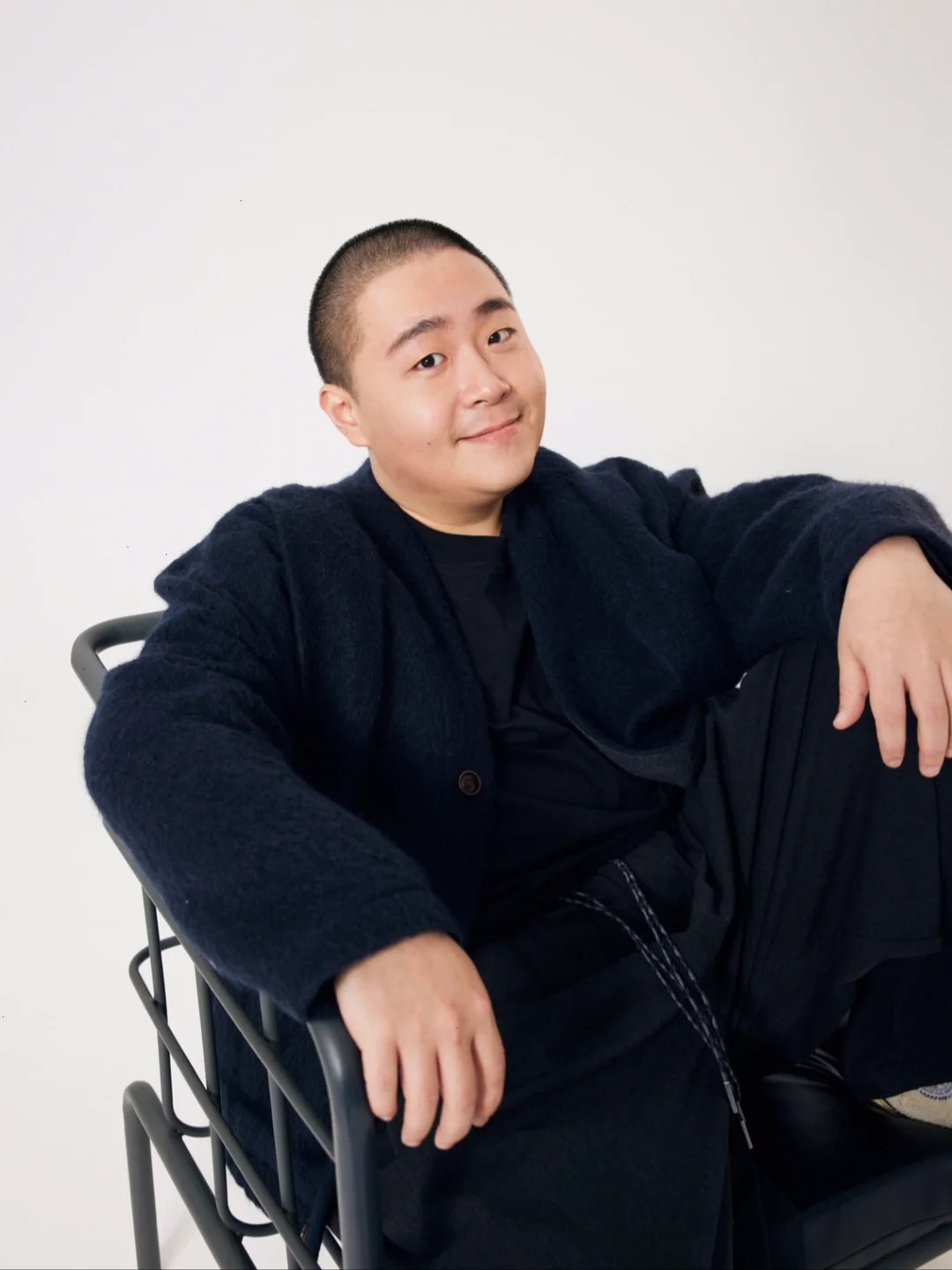 郝劭文赴陸直播帶貨「賺夠了」!傳將帶妻小回台 恩師朱延平證實:他知足常樂