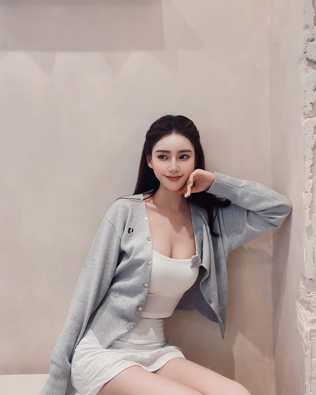 大S下葬兒女未到場！汪小菲現任妻子挨轟不懂事　Mandy怒反擊：未收到通知