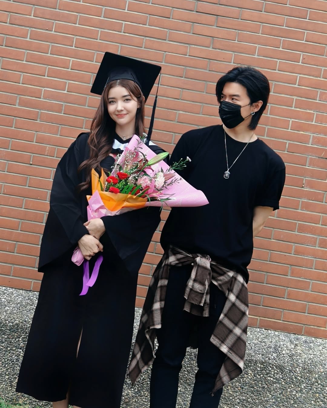 求婚小13歲千金混血女星 唐禹哲3歲兒首曝光!甜喊:抓不住的他
