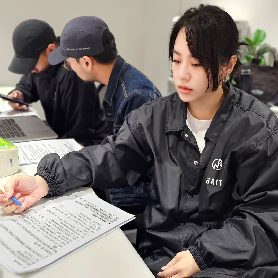 兒子想進演藝圈!黃小柔揭黑暗內幕直言「不好混」:會用不同的招數