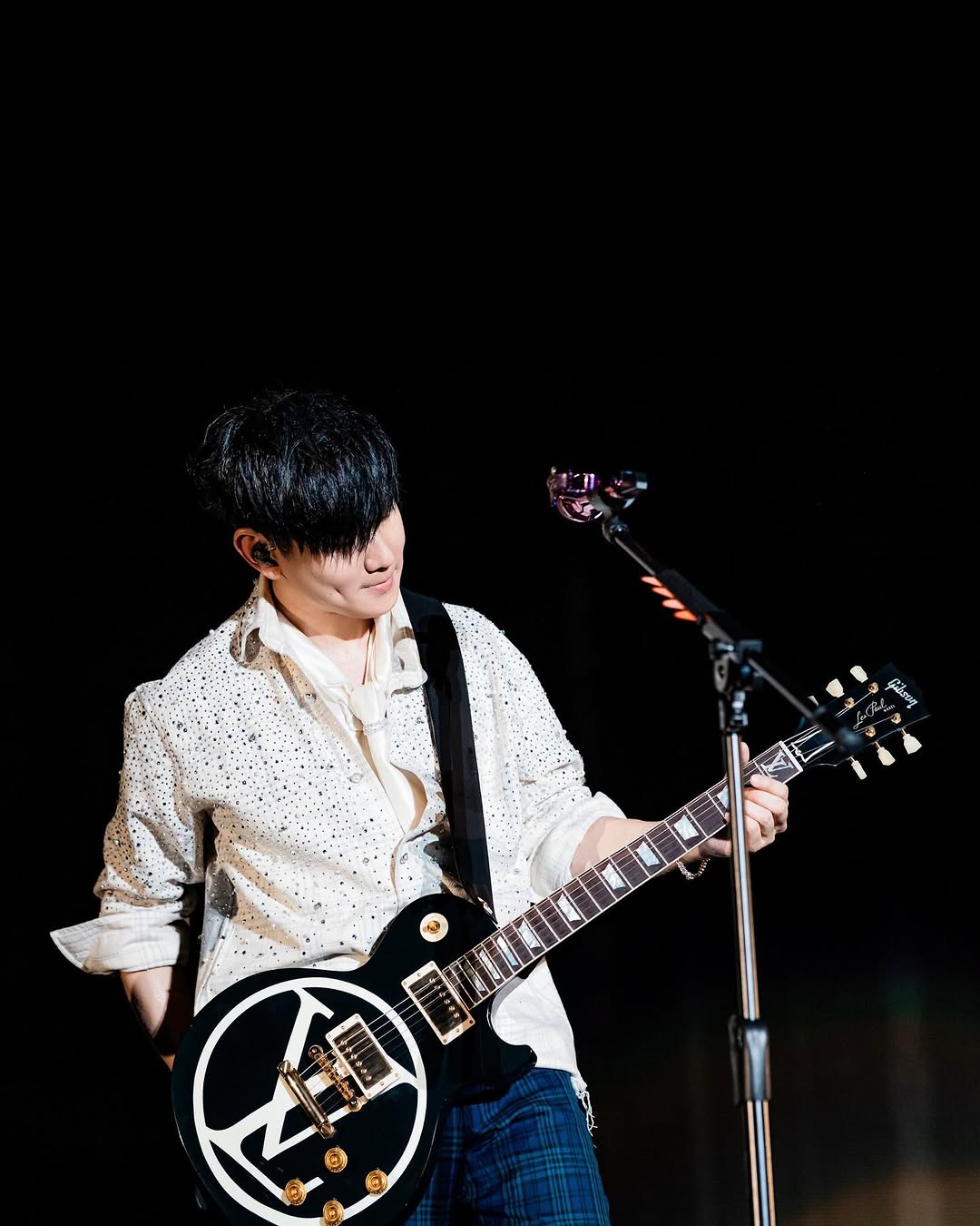 林俊傑2025新巡演啟航!家鄉首場圓滿落幕 認過程「很高壓」:希望沒讓你們失望