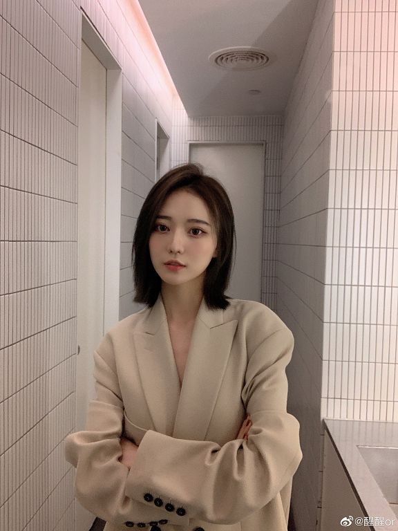 比羅志祥更懂「時間管理」?網美遭爆同時劈腿4男:約會都要「設鬧鐘」!