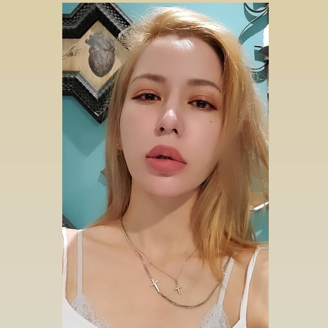 Keanna遭變態男「禁錮式緊抱」!180cm暖男英雄救美:像超級英雄