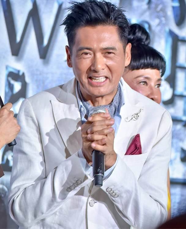 周潤發耍大牌?粉絲合照「擺臭臉」 真相曝光反獲網友力挺