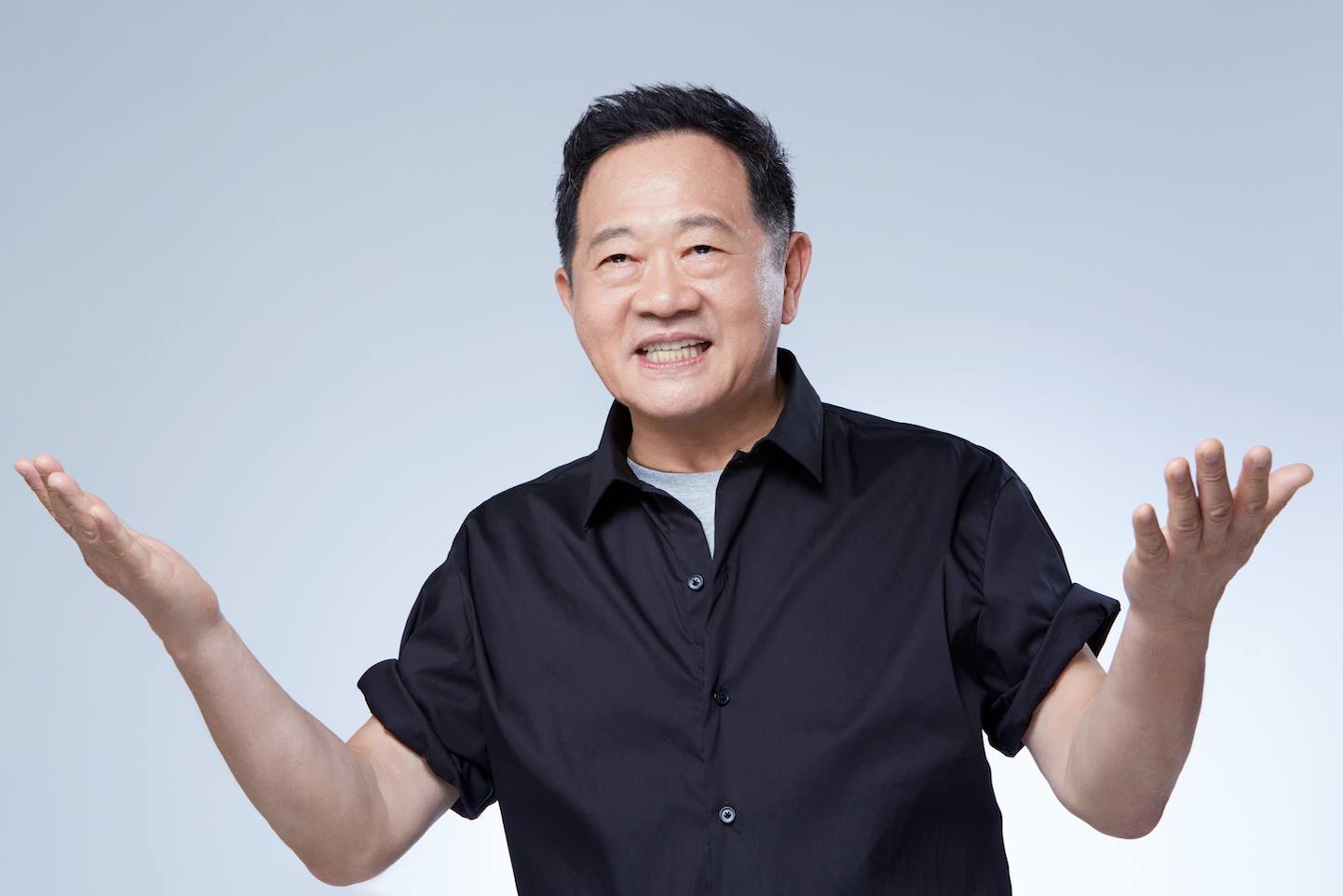 壞特認「斜槓醫生」失敗!親上火線回應李錫錕:很羨慕成功的人