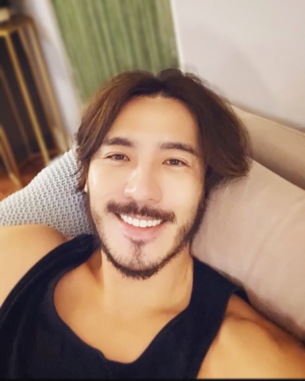 不回美國打疫苗!李至正親曝選「高端」原因:做個驕傲的台灣人