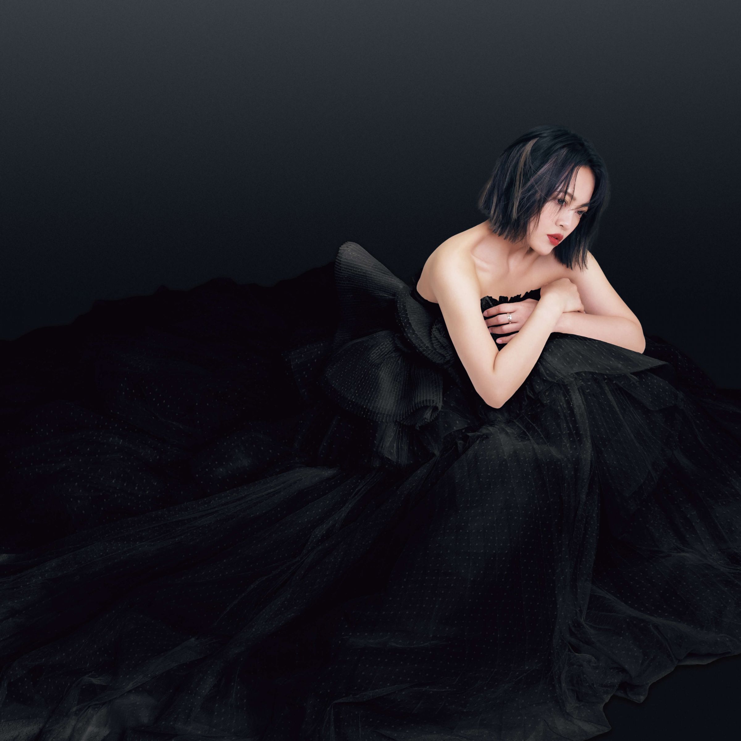 戴愛玲新單曲正式上線！錄音數度哽咽　唱出在感情中委曲求全心境！