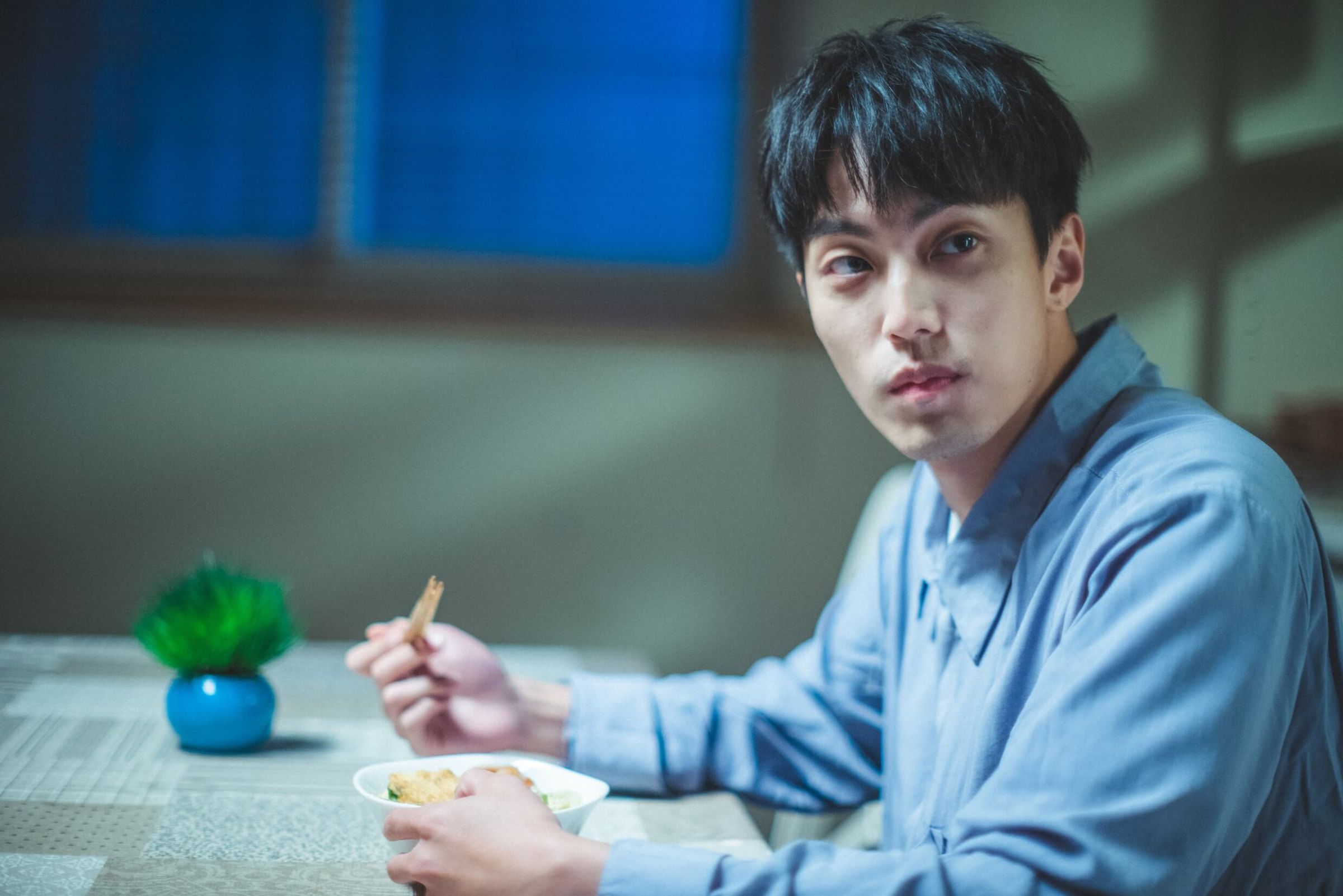 焦凡凡高唱新歌告別青春逝戀　合體徐謀俊「同床共枕」演戀人！