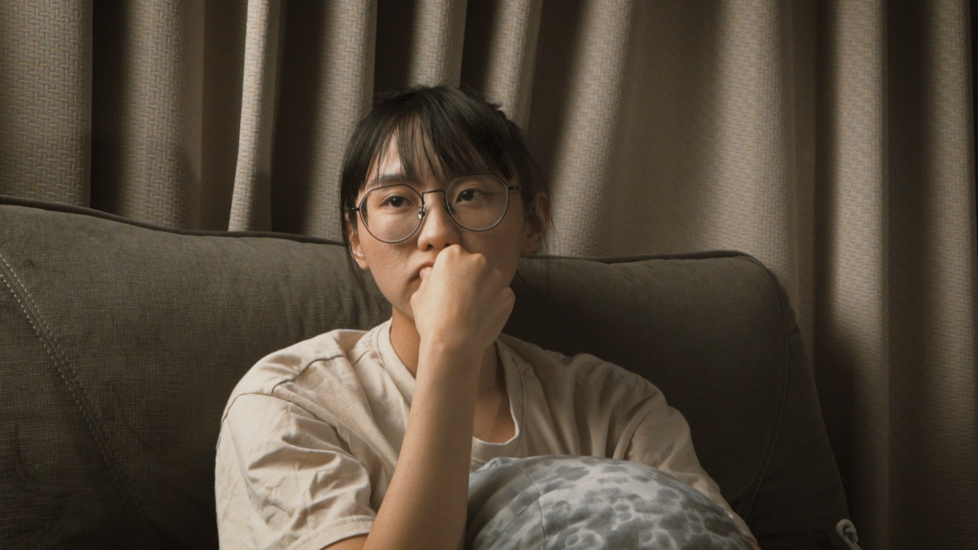 奔向21歲！李芷婷轉大人首次在外租屋　自扛冰箱上五樓公寓！