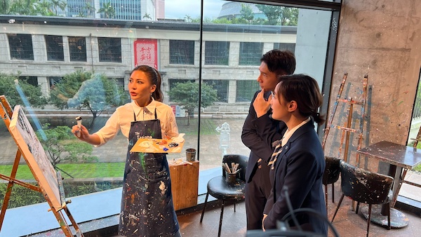 温昇豪、王淨跨界玩很大！玩棒球、錄唱與葉君璋、艾怡良「過招」增情誼！