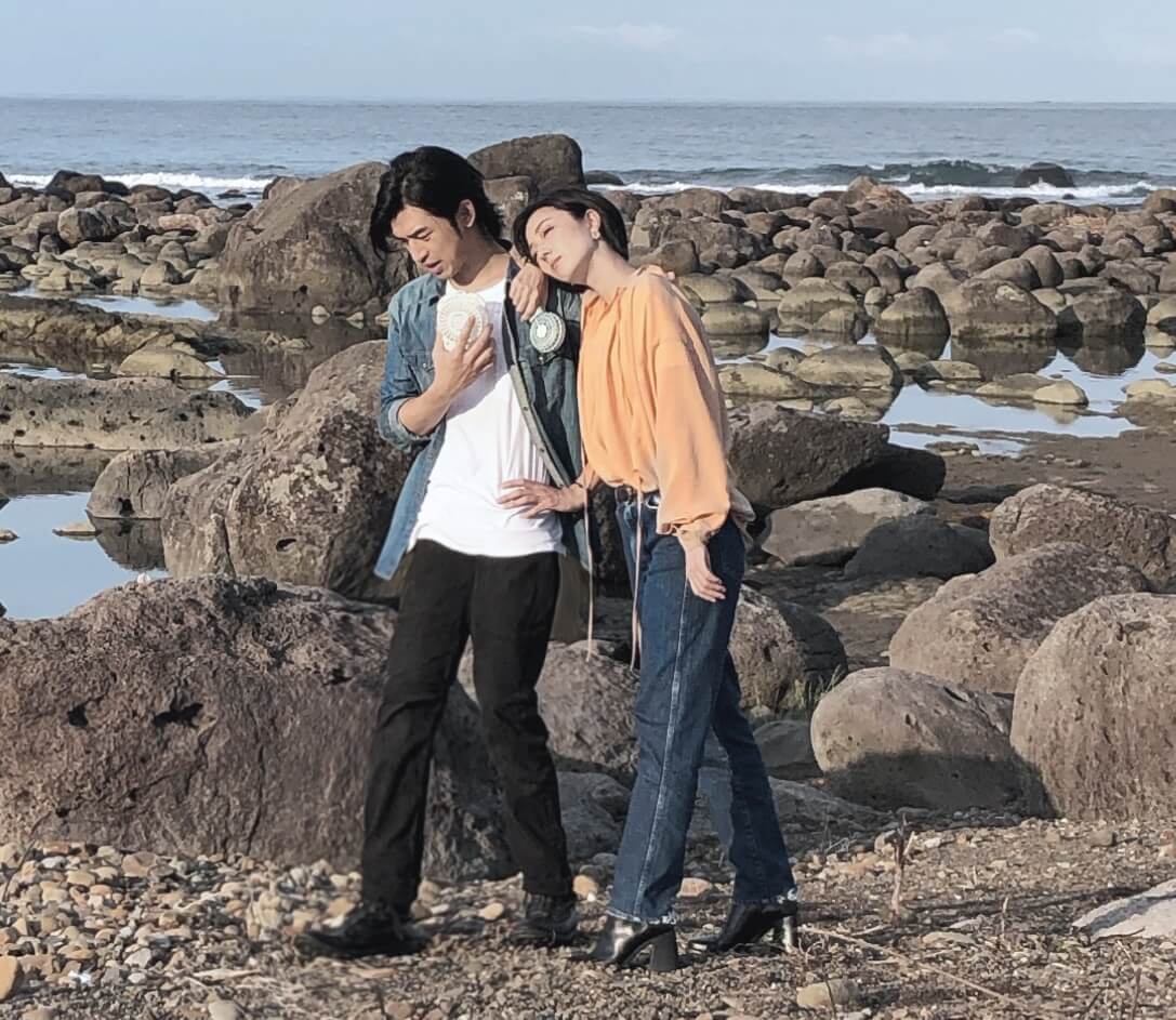 陳柏霖、桂綸鎂睽違19年重現《藍色大門》　見面第一句話超有默契！