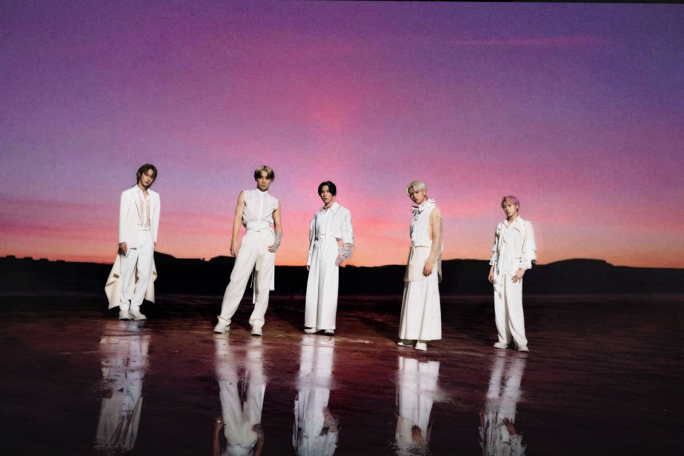 ALL IN 5 衝進Cyberpunk爭奪皇冠！主打歌〈P