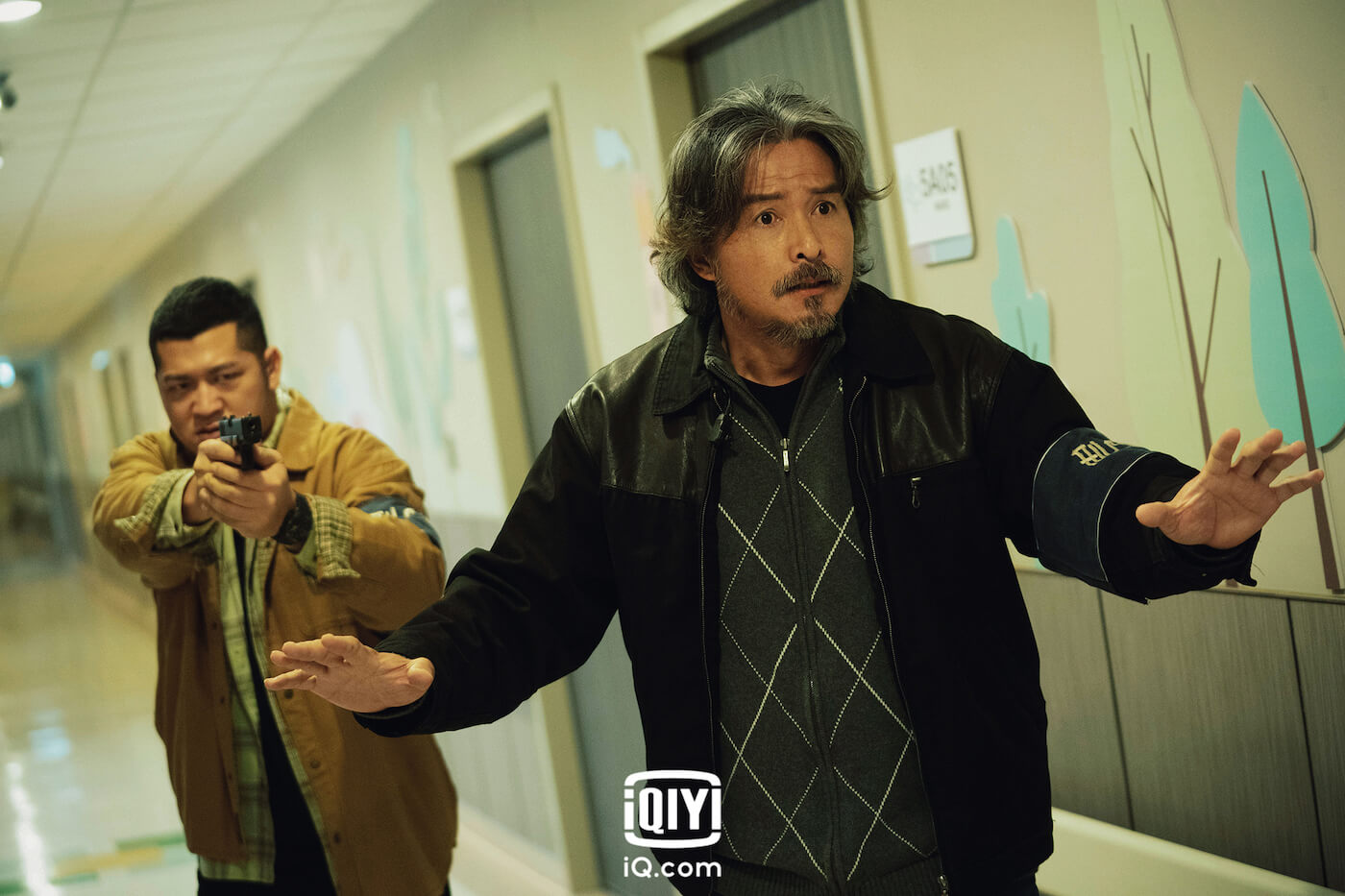 《逆局》 李銘順、曾珮瑜歡喜冤家變警匪衝突：演起來很過癮！