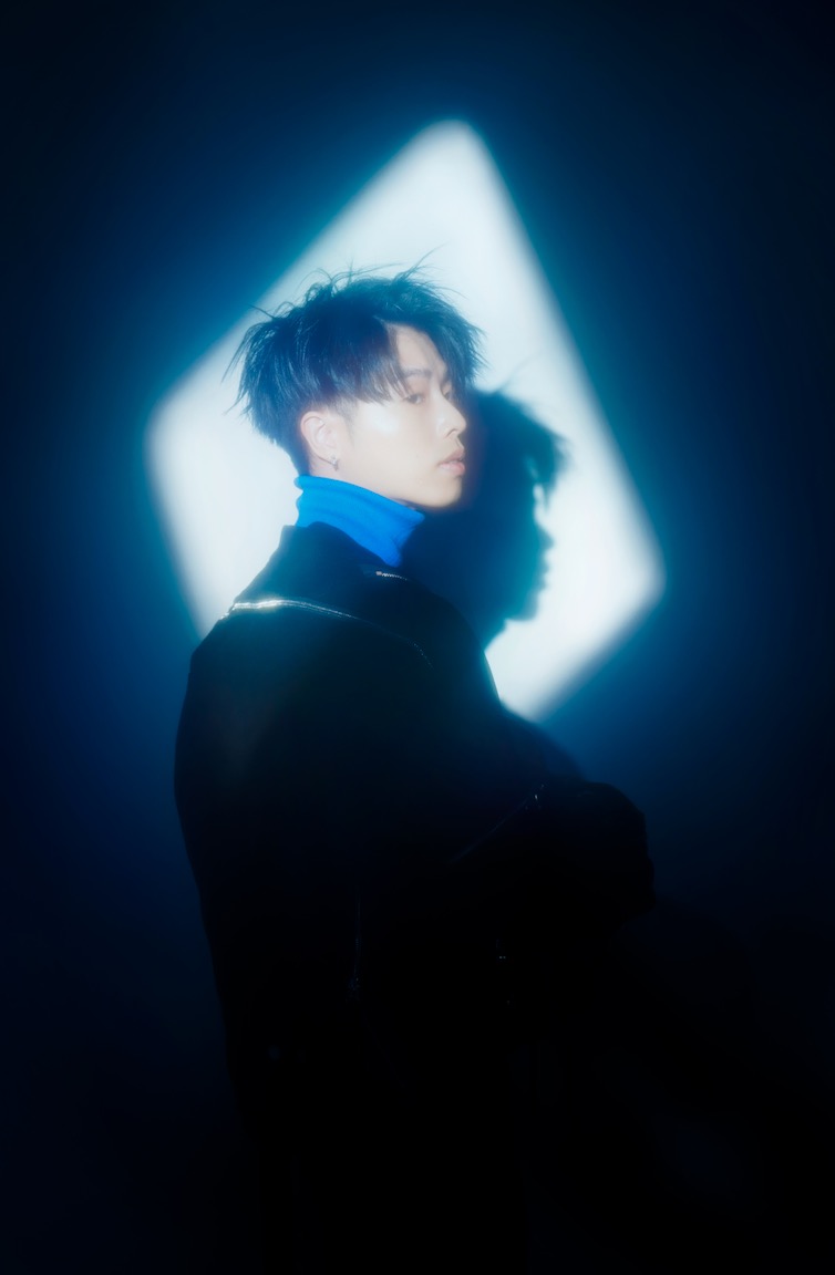 HowZ曾因刺青遭受「以貌取人」待遇　新單曲提醒自己堅持信念！