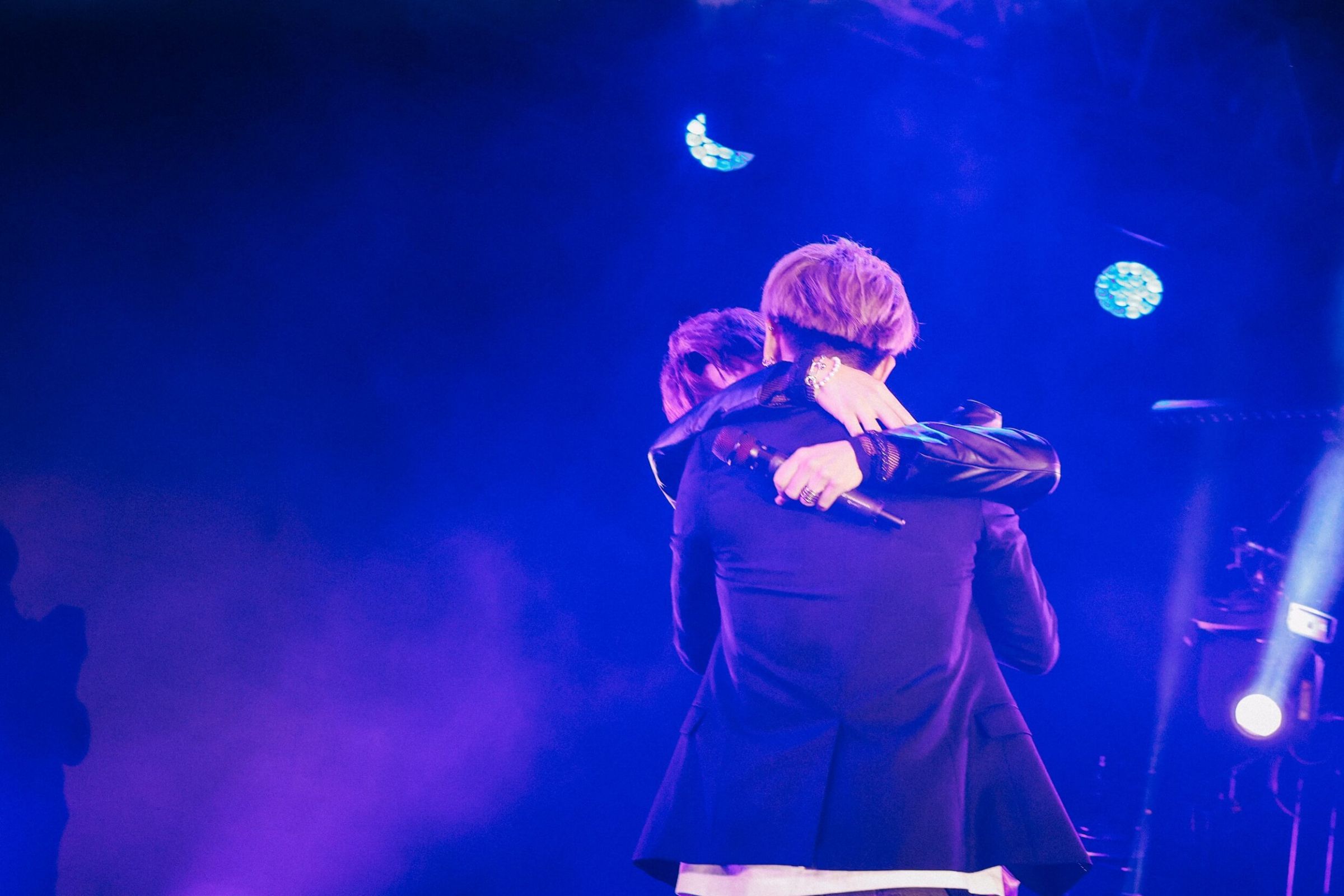 小賴演唱會「獻吻鼓鼓」　砸750萬圓夢險破產！