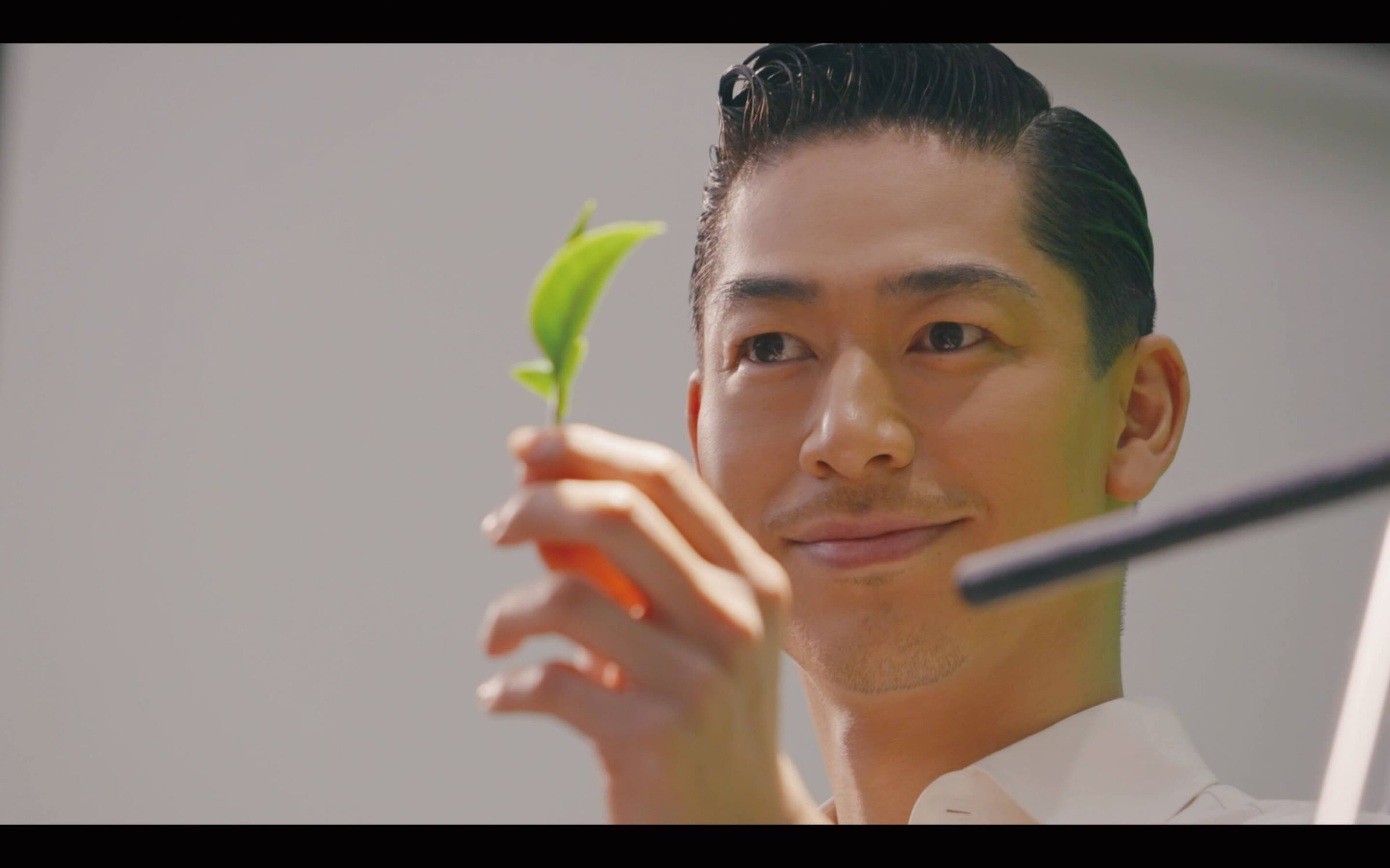 林志玲、AKIRA「首度合體拍攝」　喜曝：會一起練習中文台詞！