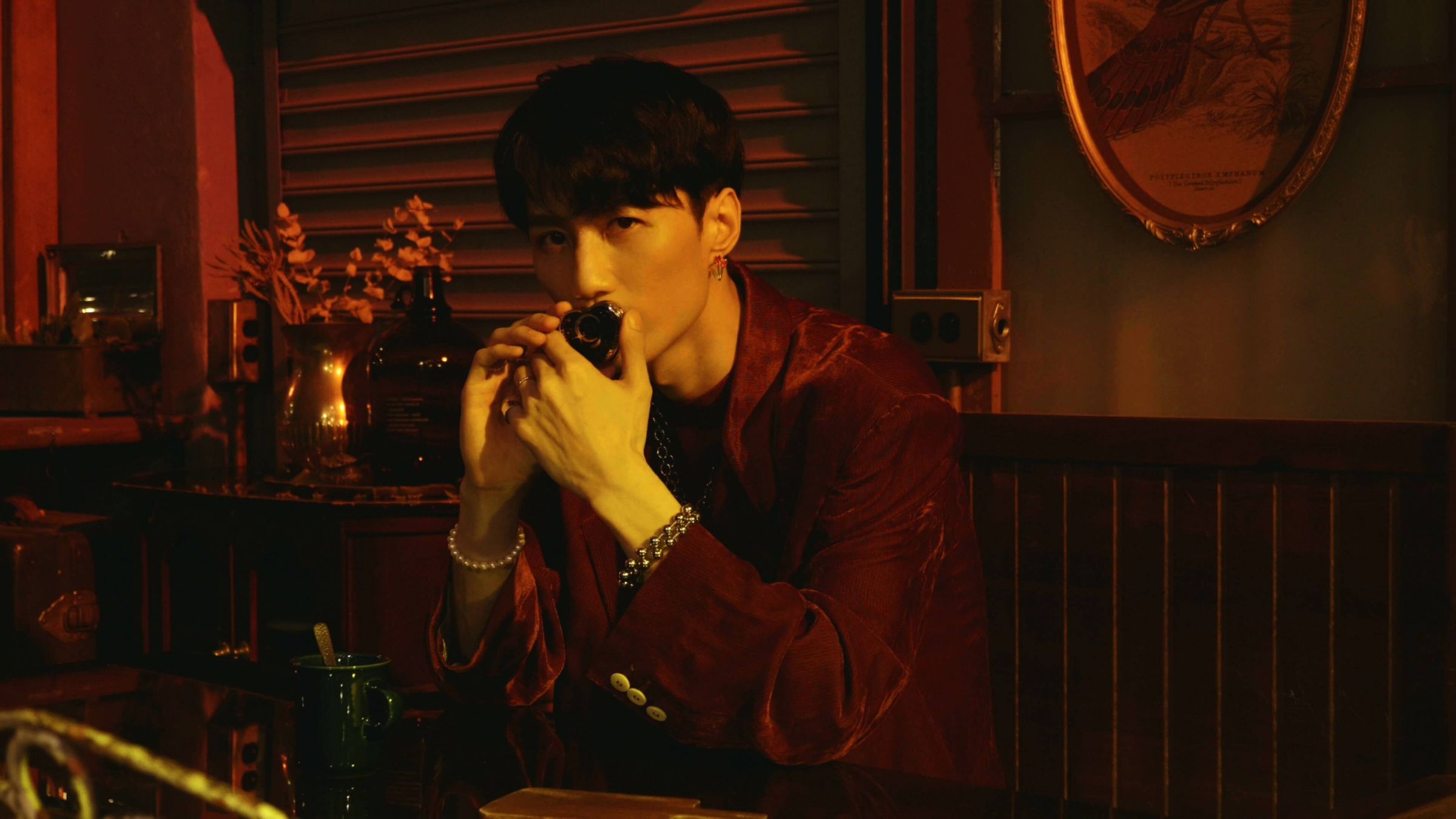 水哥「李英宏」發行全新EP：期待大家一起掉進我的音樂世界裡！