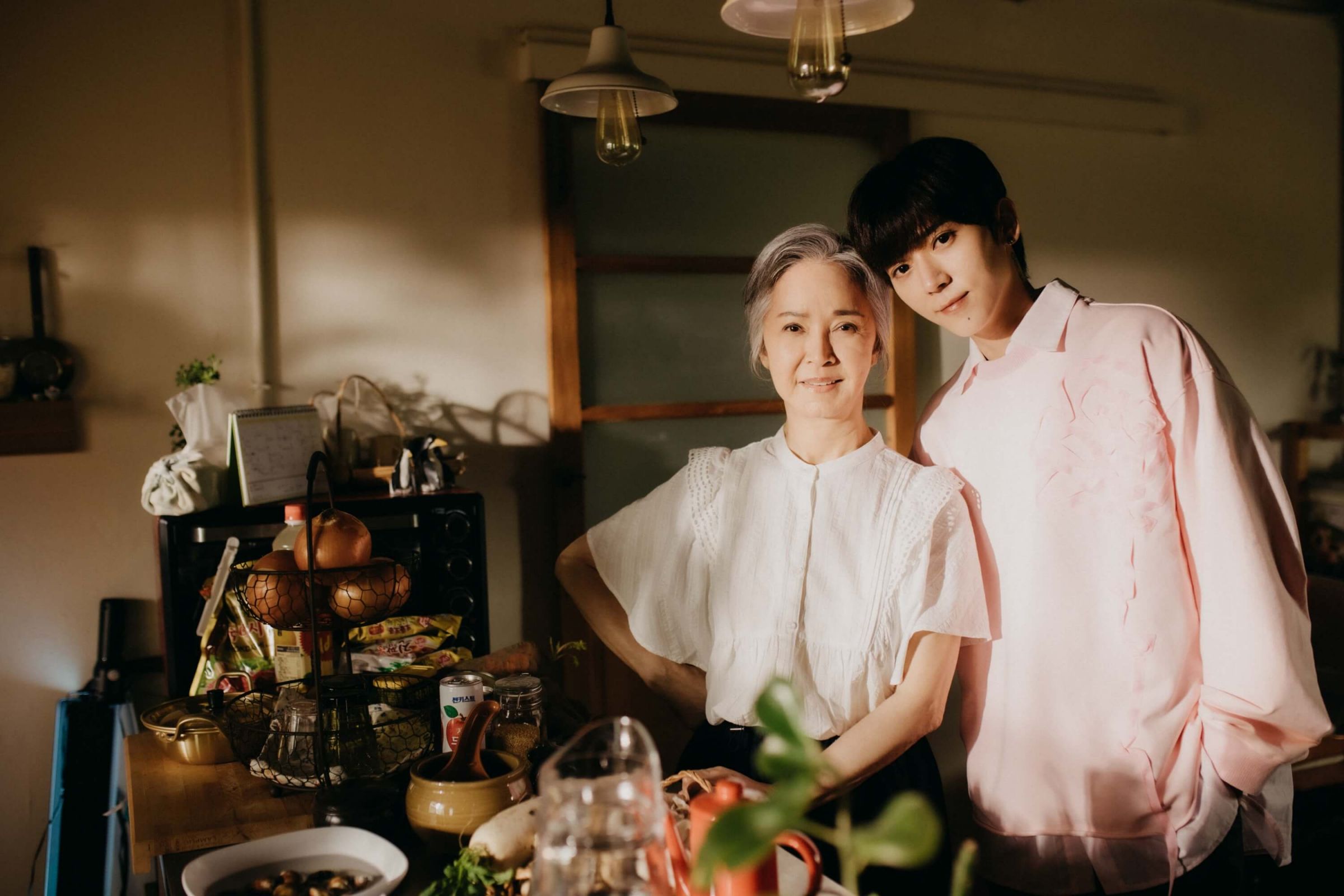 Bii畢書盡思念母親創作新單曲　送給分隔兩地的家人們！