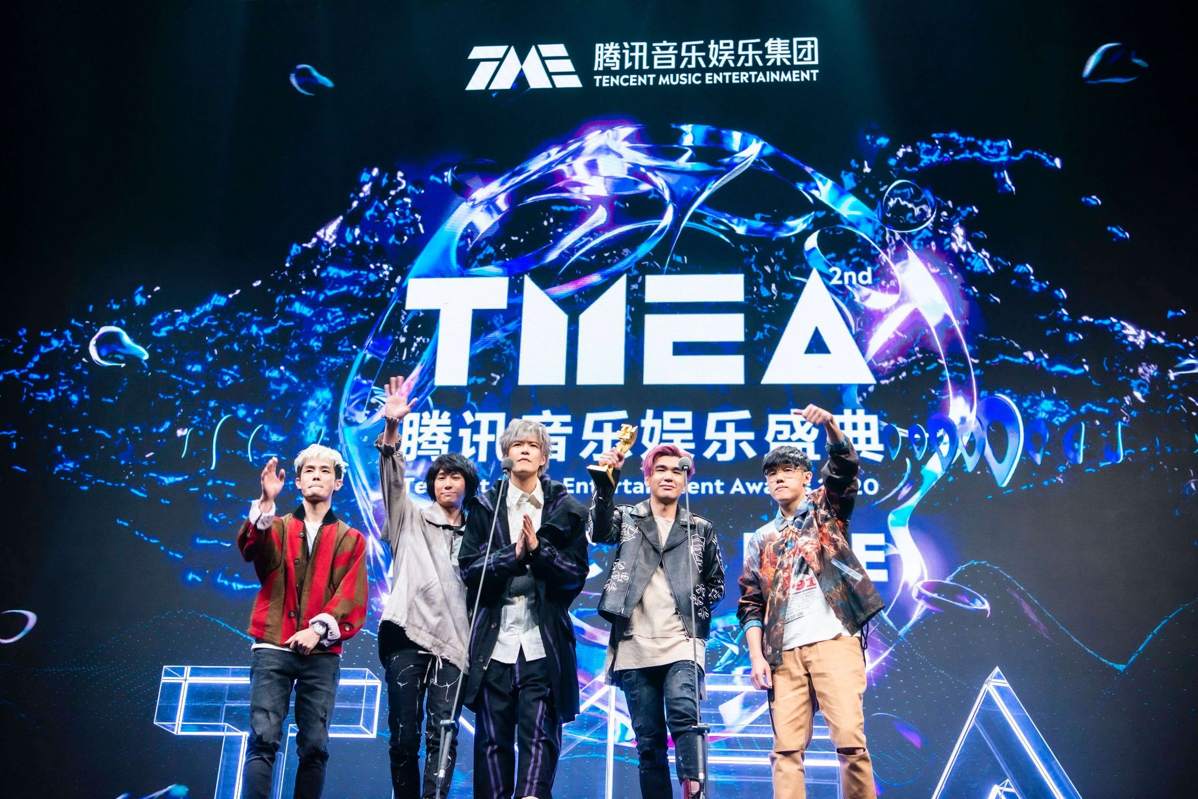 天團五月天「獲得兩大獎項」　重現Live超感人！