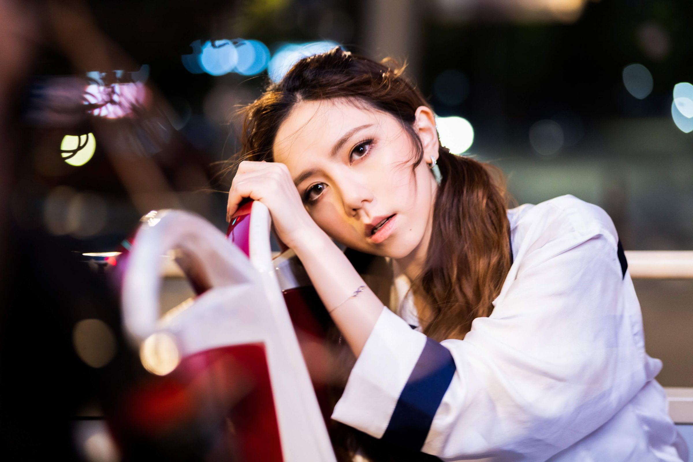 鄧紫棋520獻上大驚喜　浪漫放閃鹿晗超有愛！