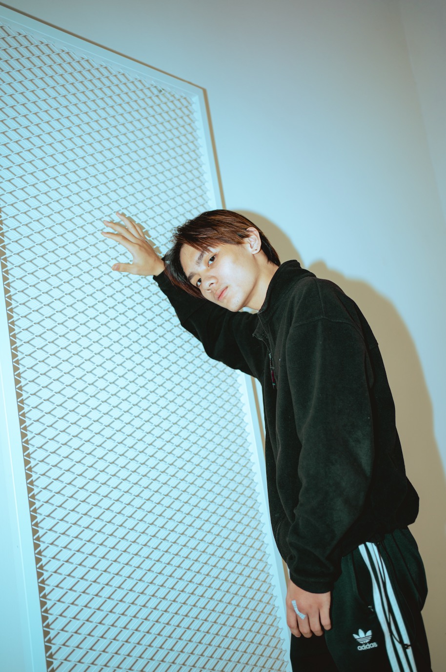 專訪／人不瘋狂枉少年！來自2001，最怪怪物新人——鐵巨人T.I.G