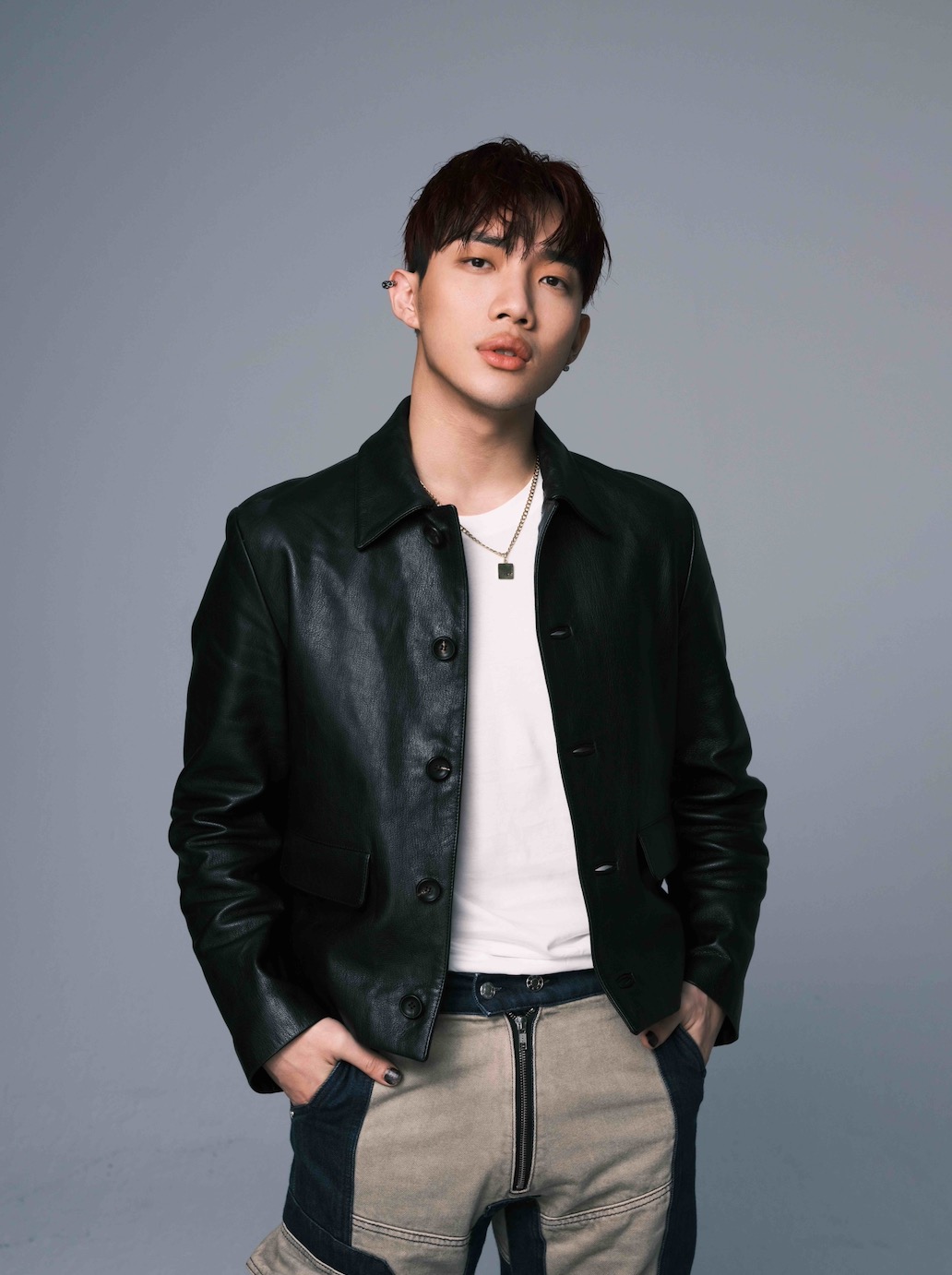 實踐音樂國際化理念！ØZI簽約日本娛樂公司　透露年的將有系列新作品！