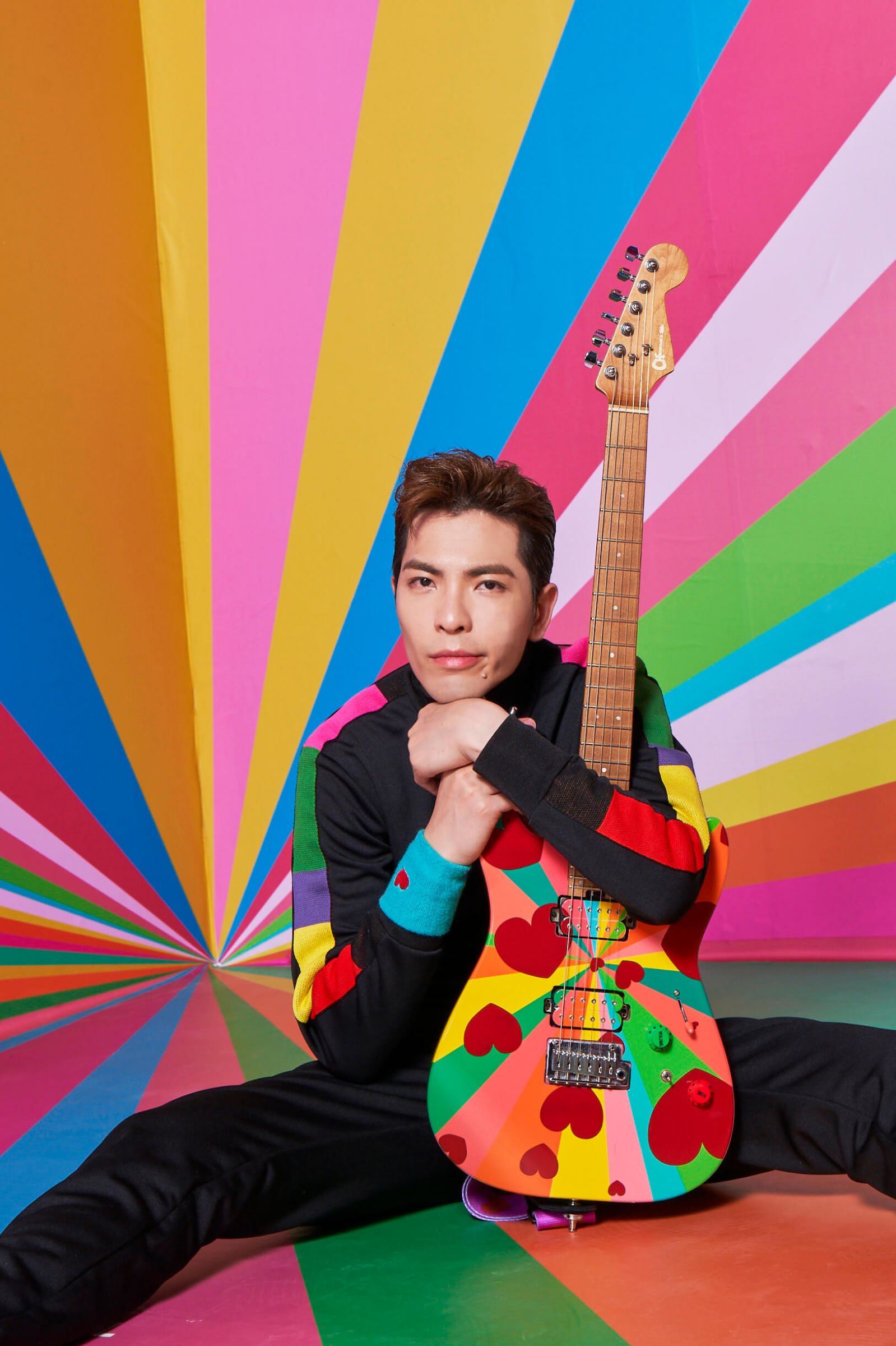 蕭敬騰推出新單曲 歌曲寫下現代人「被網路綁架」心聲!