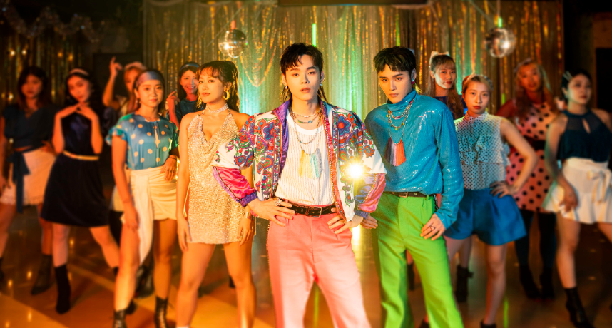 華納打造虛擬歌手！展榮展瑞、RĒD°芮德重新詮釋經典歌曲〈魯