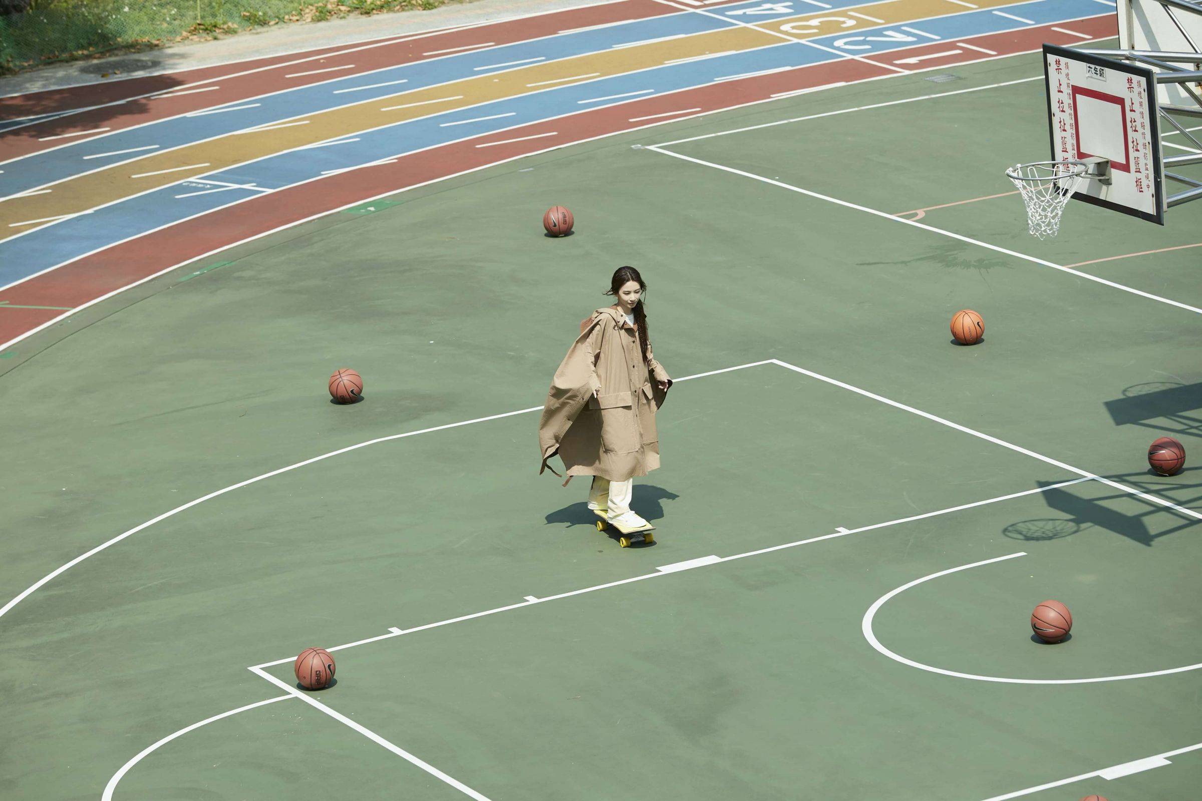 田馥甄「重拾滑板妹」西門町開滑：現在惜肉如金很怕跌！