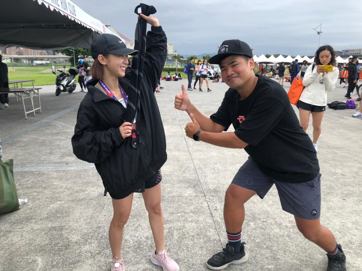 黃于恩溫妮「獻出第一次」　蔡哥暖心全程見證！