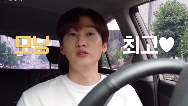 真的成為「早安妖精」！銀赫拍車廣告粉絲笑：Good Morning賺錢了