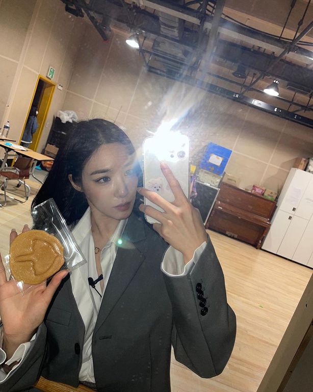 如果有456億？「阿里」回答超暖心　少時Tiffany立刻起身：bye！