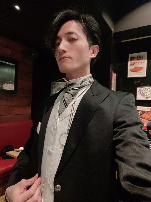 日人氣Coser友人家中「睡著」！3小時候後傳來噩耗：哥哥離開了