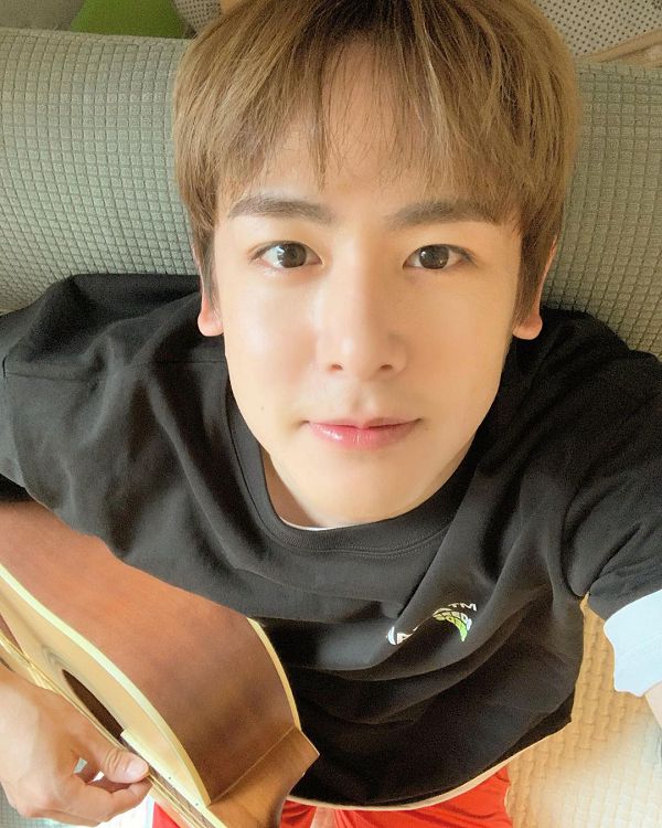 中國選秀驚見韓星！2PM尼坤「中文自彈自唱」網驚呼：咬字超清晰