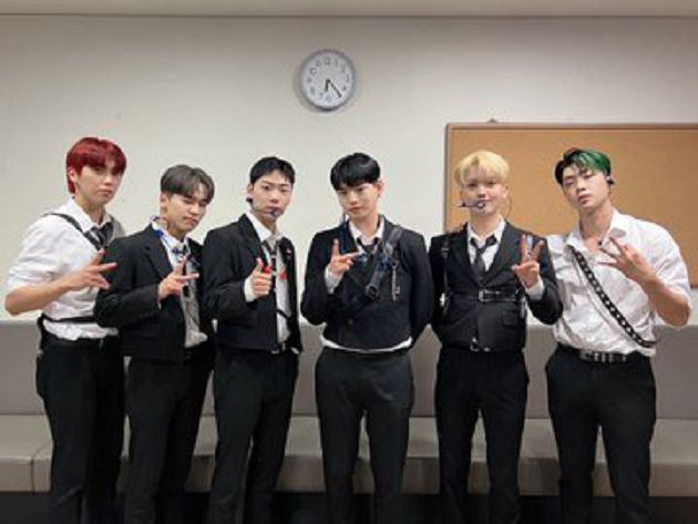 韓團ONF 5位團員同時入伍！隊長手寫信公開：想讓大家更快看到合體