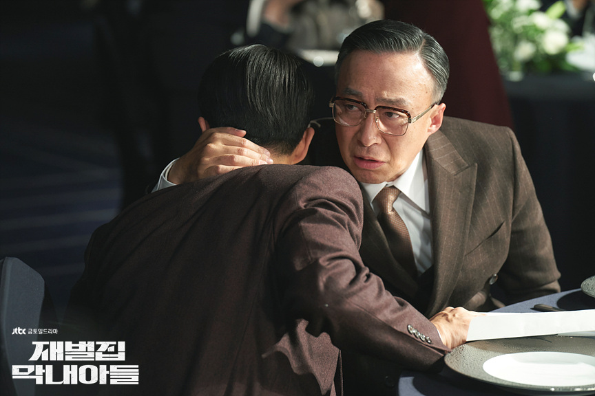李星民毒舌金句超中肯!盤點《財閥家的小兒子》13句台詞:對我來說,錢才是正道。
