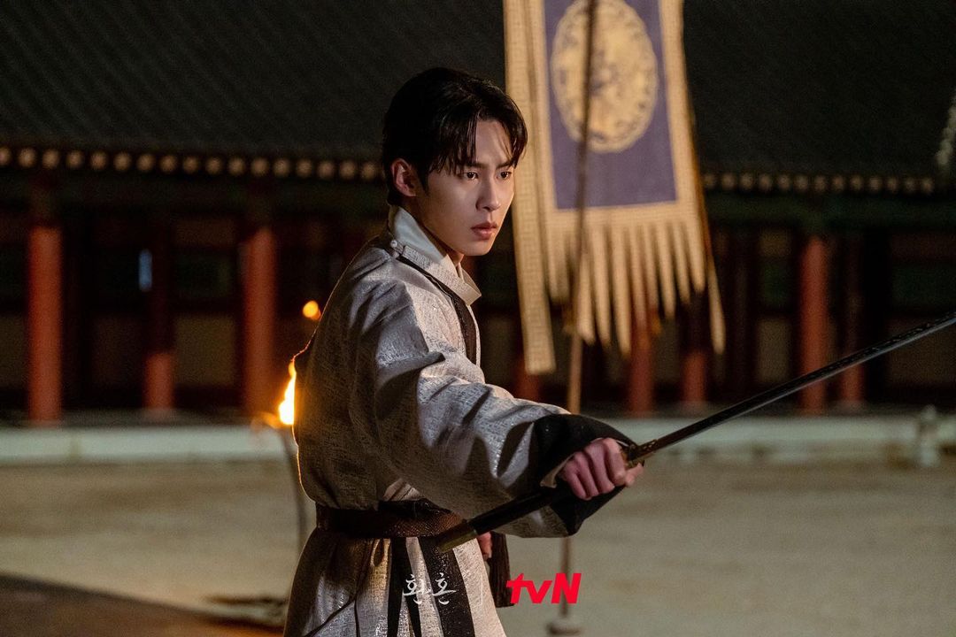 Netflix《還魂》1-20分集劇情:殺手落壽重見天日!張煜「浴火重生」揭第二季走向