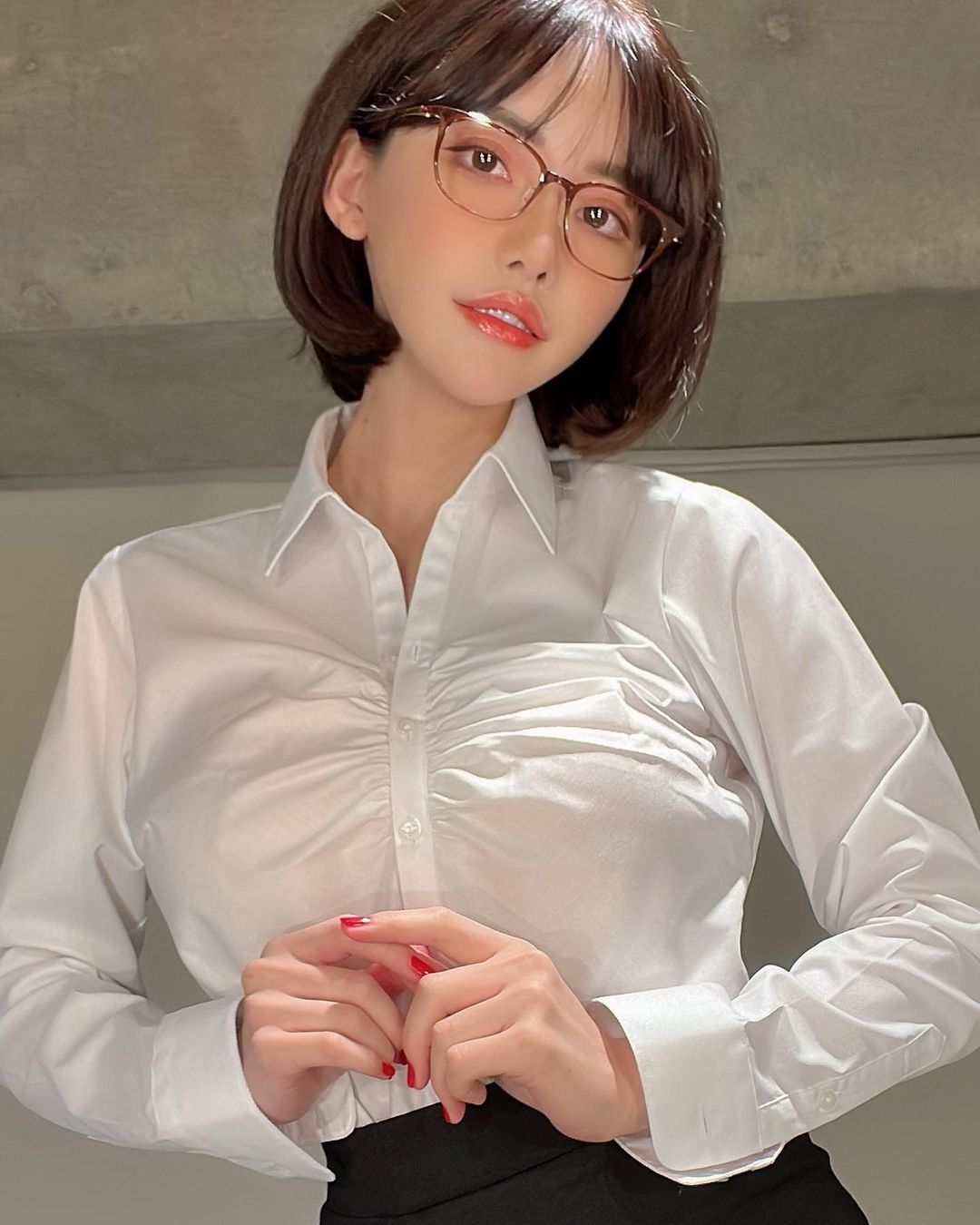 酒後吐真言?女優深田詠美喝醉失言「男人想約會就該付錢」網狂轟:女權自助餐