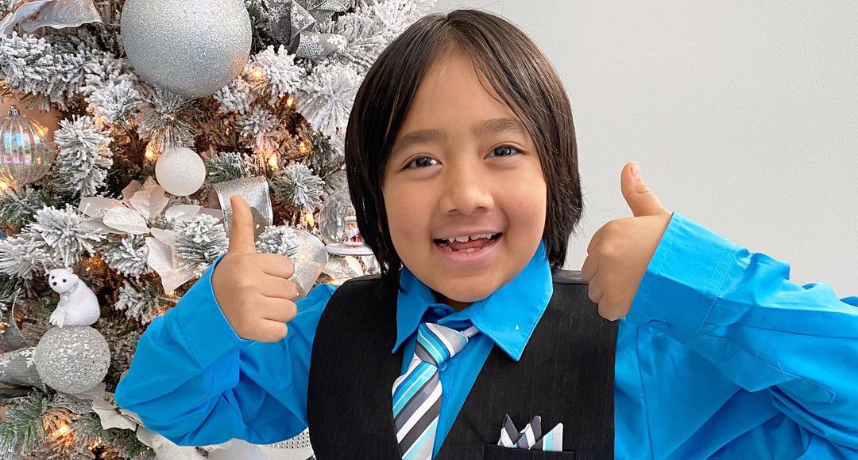 2760萬人訂閱！9歲童年賺8.3億台幣　網對比成就痛哭：把我壓在地上輾