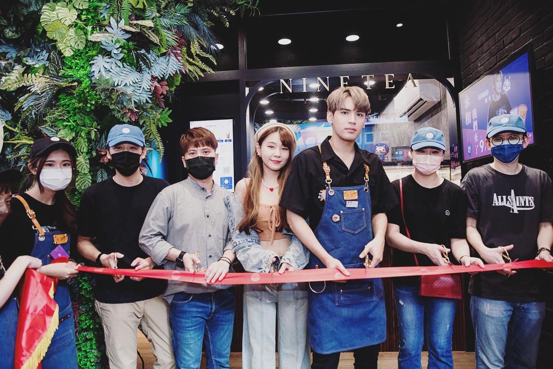 陳零九、呼呼宣布「退出九茶」！深夜同時切割　親曝雙方合作關係