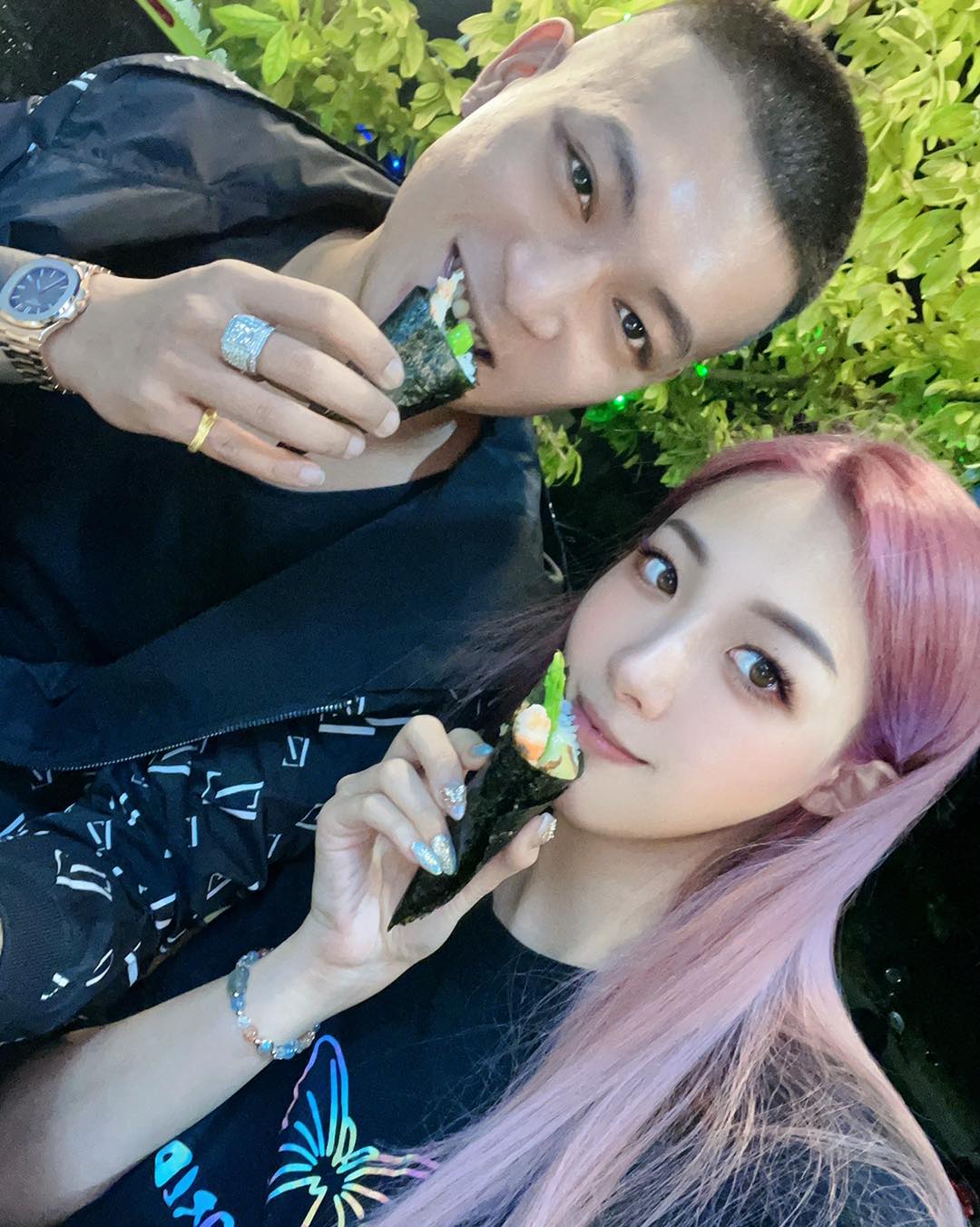 鳳梨想婚了!美女律師神回「別讓老婆先找我」 網瘋朝聖:去結吧!
