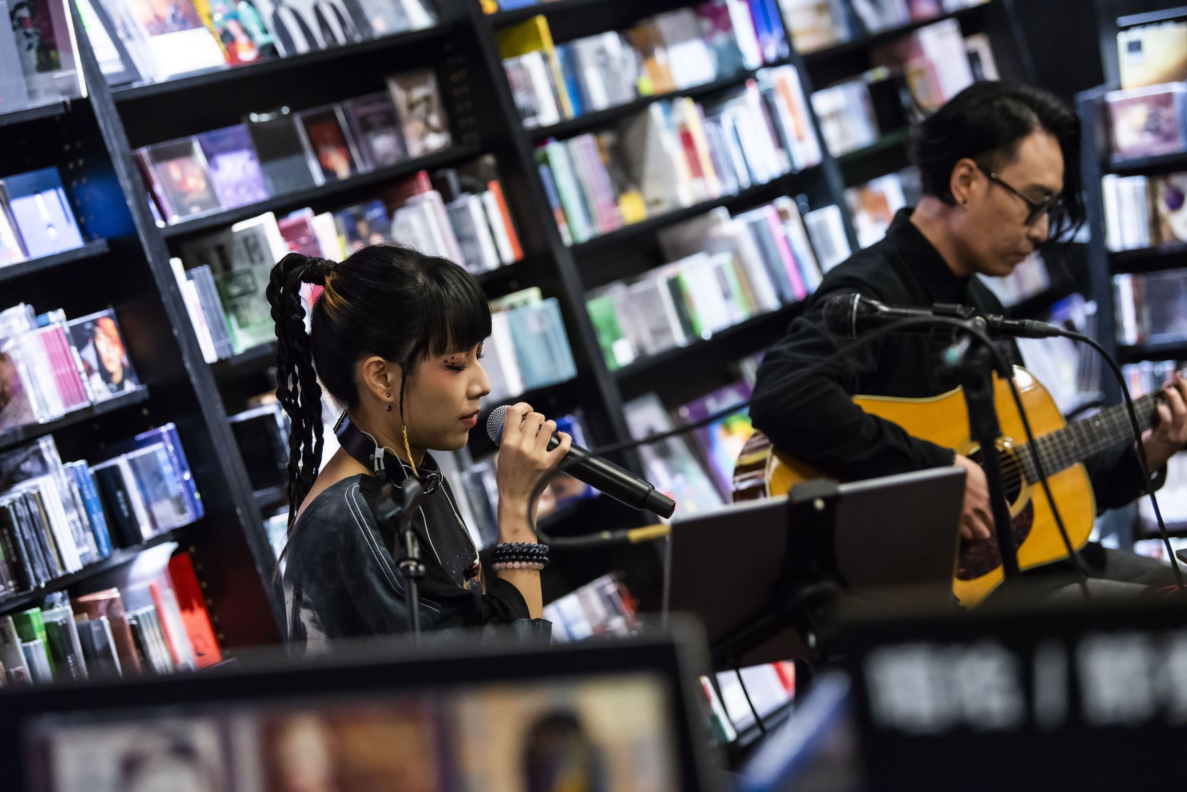 原子邦妮完成「開趴」夢想！電子低頻震出事　預告今年計畫