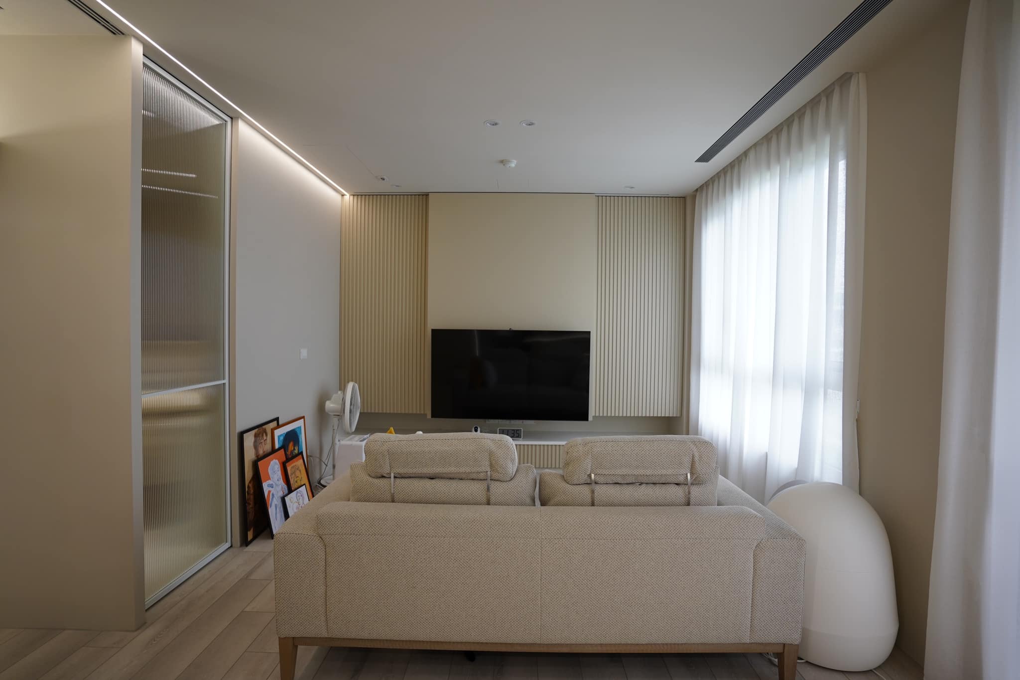 黃豪平購入32坪「精緻小屋」！親自打造日系木質空間　辦喬遷宴邀眾星：整晚笑不停